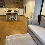 Valentina\'S Apartment In City Center